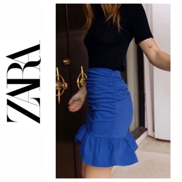 NWT Zara Ruched Flounced Hem High Waisted Mini Skirt in Royal Blue, Size Small - Picture 1 of 16